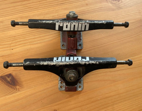 Ronin cast truck trucks - ronin,